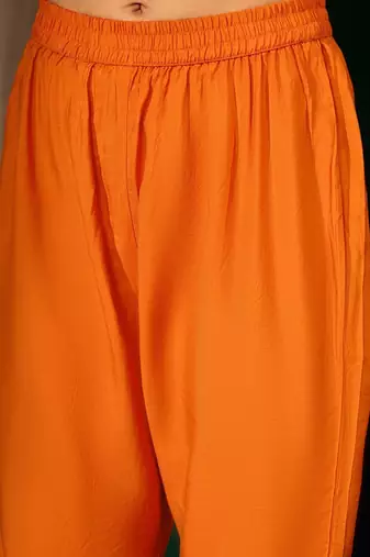 Women Embroidered Regular Thread Work Kurta with Trousers & With Dupatta