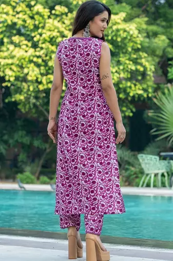 Women Ethnic Motifs Printed Regular Pure Cotton Kurta with Trousers