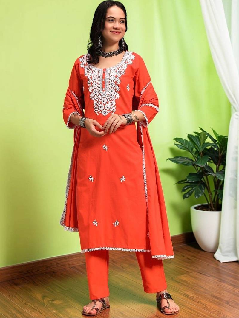 Women Ethnic Motifs Embroidered Regular Thread Work Pure Cotton Kurta with Trousers & With Dupatta