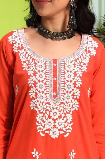 Women Ethnic Motifs Embroidered Regular Thread Work Pure Cotton Kurta with Trousers & With Dupatta