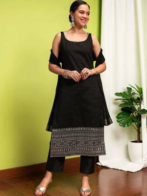 Women Ethnic Motifs Printed Regular Kurta with Trousers & With Dupatta 3