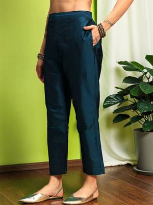 Women Ethnic Motifs Printed Regular Kurta with Trousers & With Dupatta 5