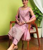 Women Ethnic Motifs Regular Kurta with Trousers & With Dupatta
