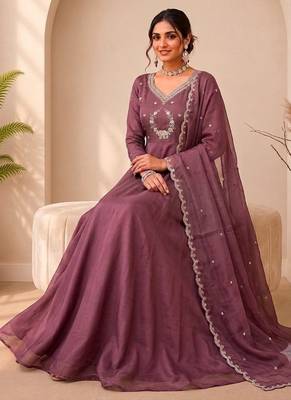 Oniun designer neckline embroidered georgette flared gown set 2