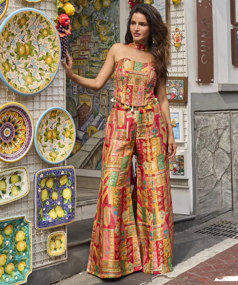 Coral viscose jacquard silk blend set with palazzo & choker dupatta