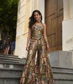 Olive viscose jacquard silk blend set with palazzo & choker dupatta