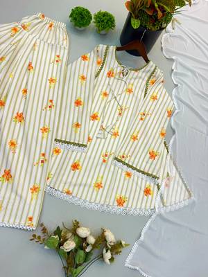 Off white crepe kurta set with farshi pant & nazmin dupatta 3