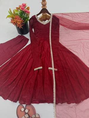 Maroon gown set with pant & butterfly net dupatta 4