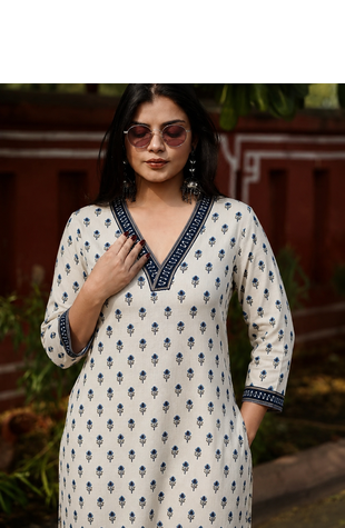 Rayon Printed Jaipuri Kurtas & Kurtis 2