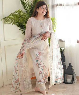 Off-white cotton poly embroidered kurta set 2