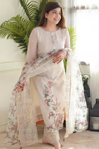 Off-white cotton poly embroidered kurta set