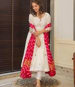 Off-white chanderi silk embroidered kurta set