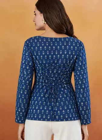 Women's rayon handprinted designer casual wear ethnic blue short kurti