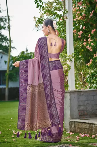 Women dusty mauve silk blend banarasi jacquard woven saree with blouse