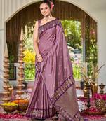 Women dusty mauve silk blend banarasi jacquard woven saree with blouse