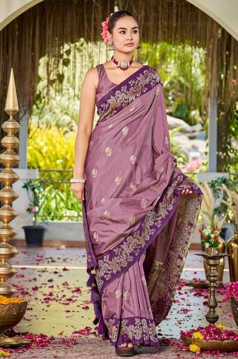 Women dusty mauve silk blend banarasi jacquard woven saree with blouse