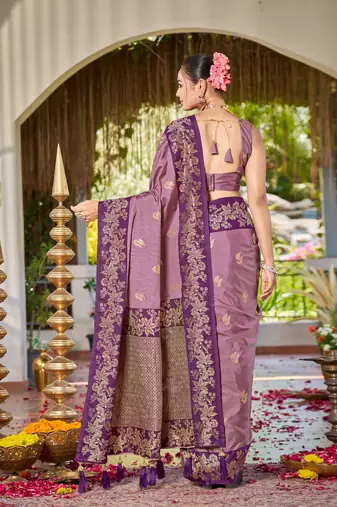 Women dusty mauve silk blend banarasi jacquard woven saree with blouse