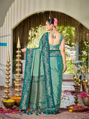 Women sea green silk blend banarasi jacquard woven saree with blouse 2
