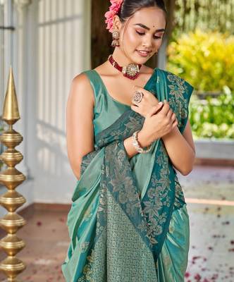 Women sea green silk blend banarasi jacquard woven saree with blouse 3