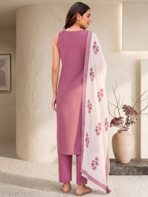 Oniun embroidered sleeveless kurti set with trousers and white contrast dupatta 3