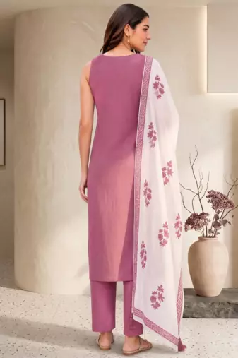 Oniun embroidered sleeveless kurti set with trousers and white contrast dupatta