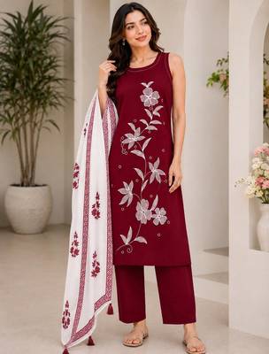 Red embroidered sleeveless kurti set with trousers and white contrast dupatta 1