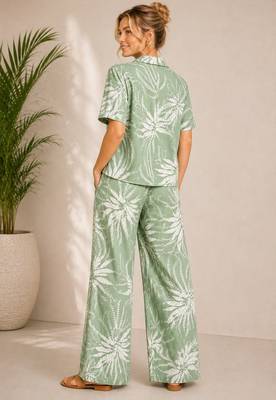 Women green  printed co-ord set 4