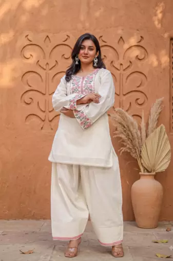 Women off white & pink floral embroidered farshi salwar suit set