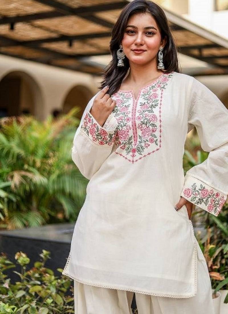 Women off white & pink floral embroidered farshi salwar suit set