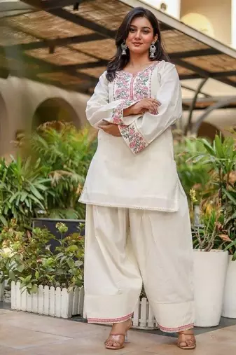 Women off white & pink floral embroidered farshi salwar suit set