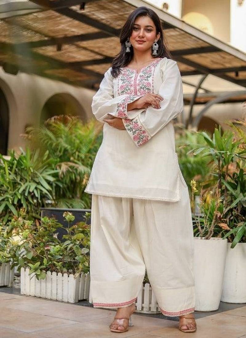 Women off white & pink floral embroidered farshi salwar suit set