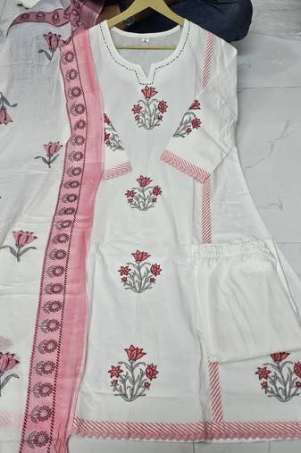 Off white pure cotton handblock floral printed kurta set with dupatta
