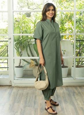 Green cotton plain kurta afghani pant set 2