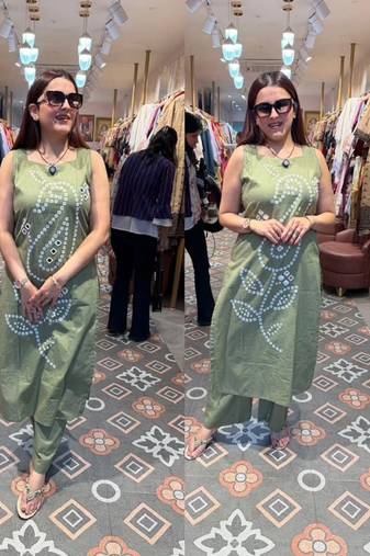 Green pure cotton mirror work bandhani printed kurta set