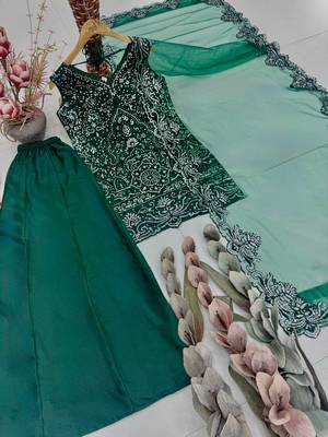 Green Color Embroidery And Sequance Work Georgete Salwar Suit 4