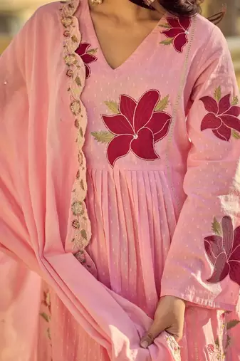 Women Floral Embroidered Pleated Thread Work Pure Cotton Kurta with Trousers & With Dupatta