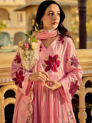 Women Floral Embroidered Pleated Thread Work Pure Cotton Kurta with Trousers & With Dupatta 7