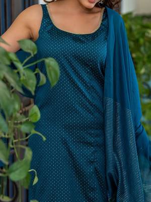Women Ethnic Motifs Printed Regular Mirror Work Kurta with Trousers & With Dupatta 2