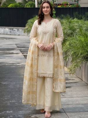 Women Ethnic Motifs Embroidered Regular Thread Work Silk Chiffon Kurta with Palazzos & With Dupatta 2