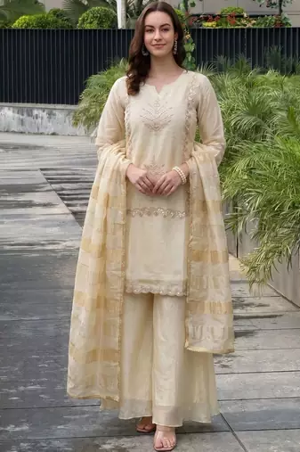 Women Ethnic Motifs Embroidered Regular Thread Work Silk Chiffon Kurta with Palazzos & With Dupatta
