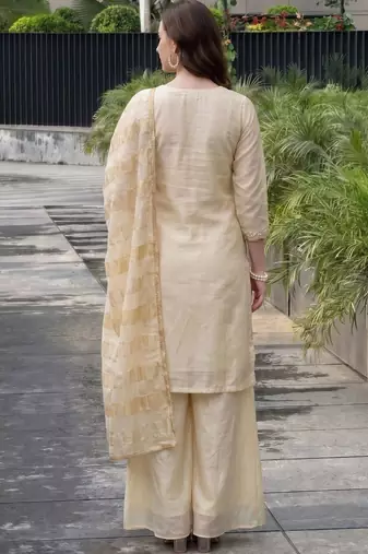Women Ethnic Motifs Embroidered Regular Thread Work Silk Chiffon Kurta with Palazzos & With Dupatta