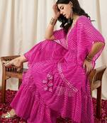 Women Printed Layered Thread Work Kurti with Sharara