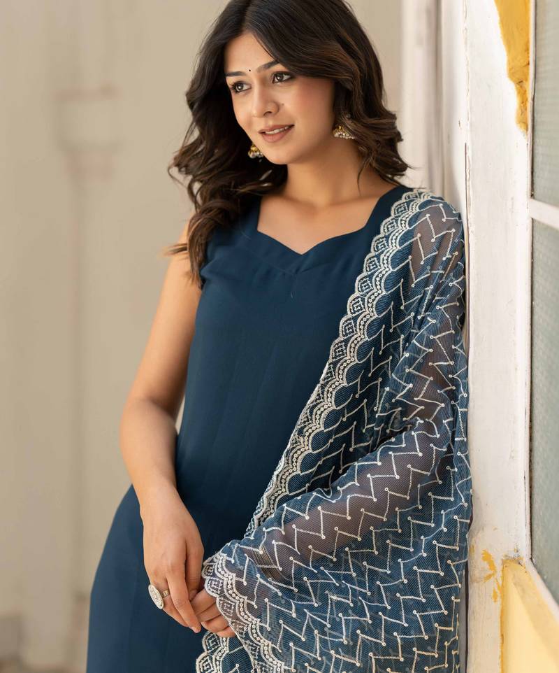 Pure Silk Jacquard Straight Kurta With Trousers & Dupatta