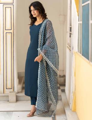 Pure Silk Jacquard Straight Kurta With Trousers & Dupatta 3