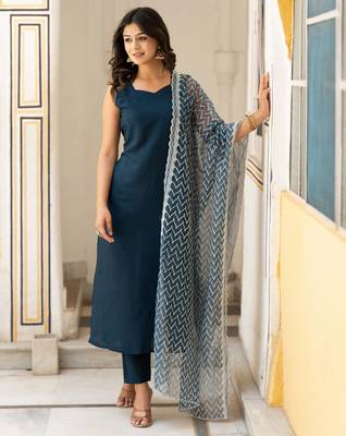 Pure Silk Jacquard Straight Kurta With Trousers & Dupatta 6