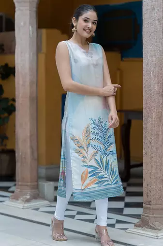 Digital Printed V-Neck Straight Kurta