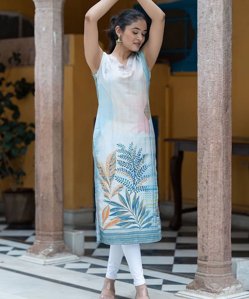 Digital Printed V-Neck Straight Kurta