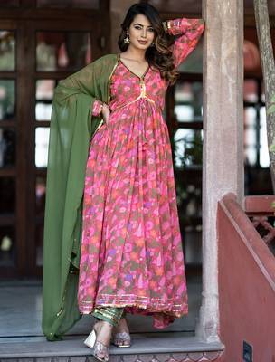 Floral Printed V-Neck Long Sleeves Kurta with Trousers & With Dupatta 1