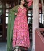 Floral Printed V-Neck Long Sleeves Kurta with Trousers & With Dupatta