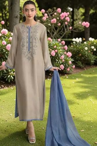 Women Ethnic Motifs Embroidered Regular Mirror Work Chanderi Silk Kurta with Trousers & With Dupatta